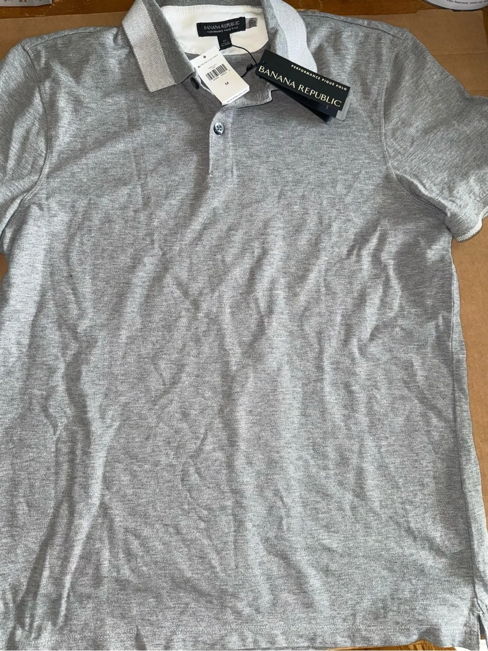 Banana Republic performance knit Polo shirt, color light Grey, Size M G7